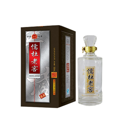 古泥池儒杜老窖珍品